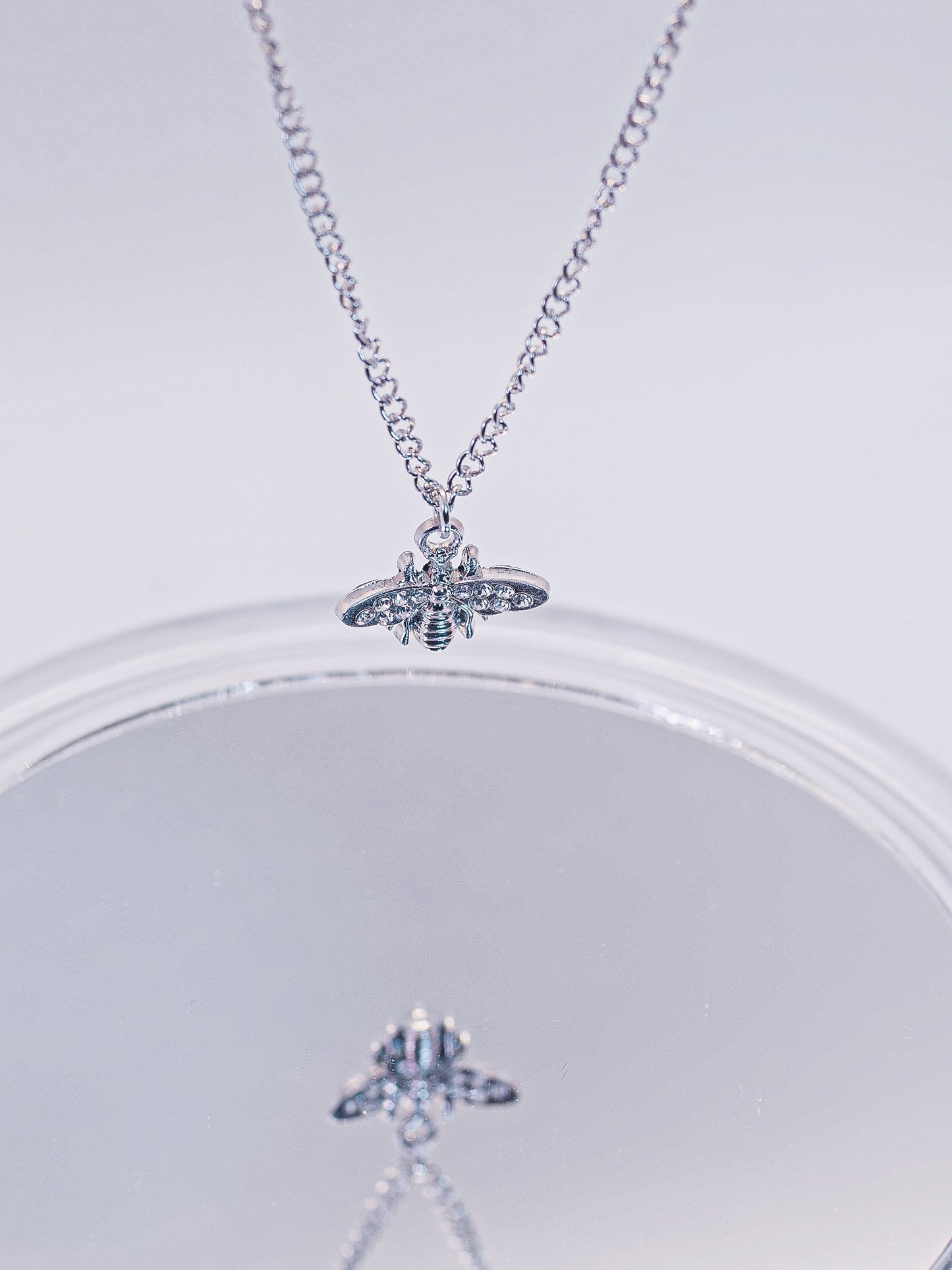 Avejita Necklace | Amor x Leon
