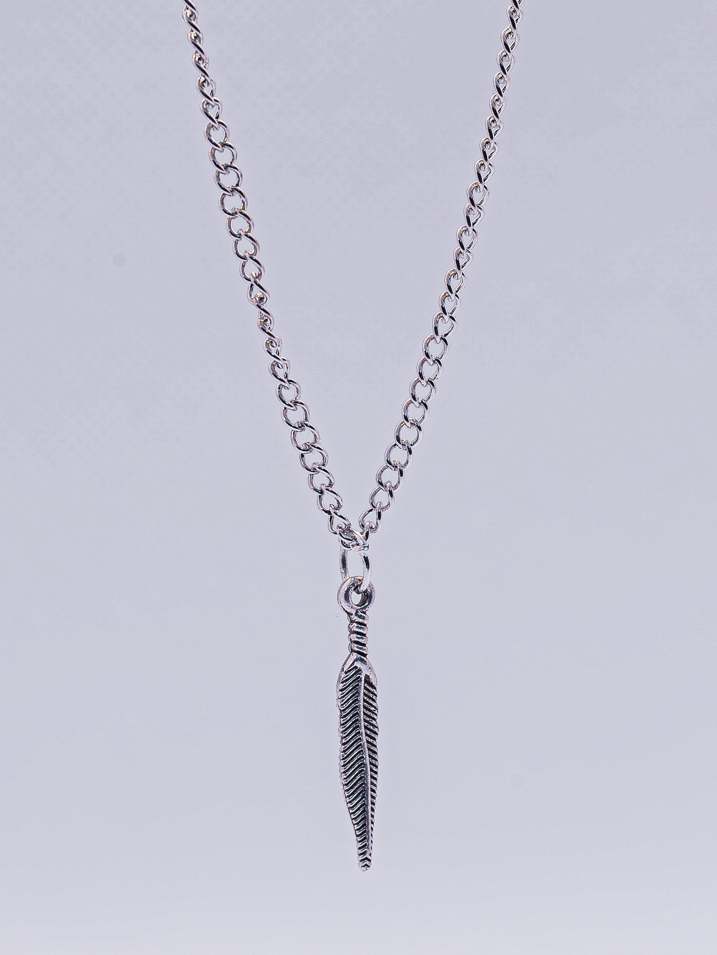 Plata de Pluma Necklace | Amor x Leon